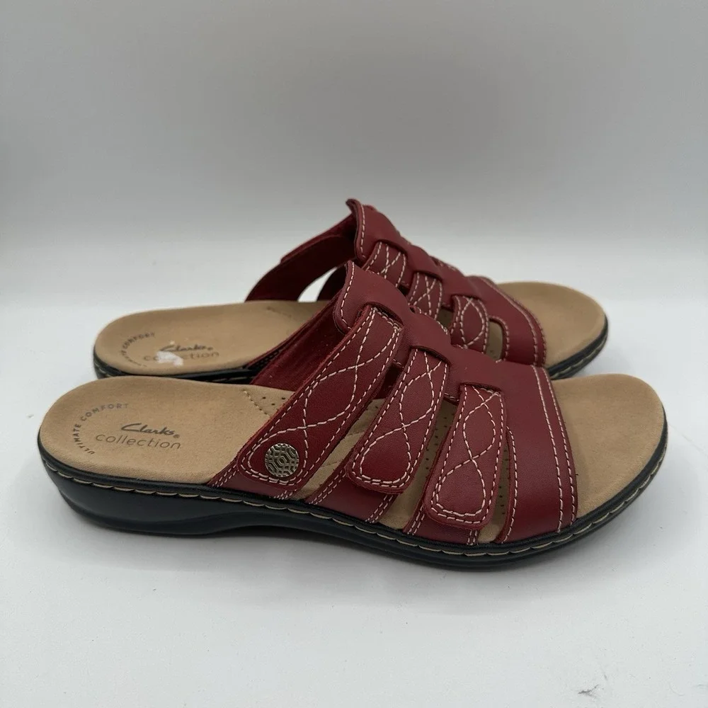 Clarks Sandals Womens Sz‎ 7 W Red Leather 4 Strap Strappy Slip On Slides - Picture 2 of 11